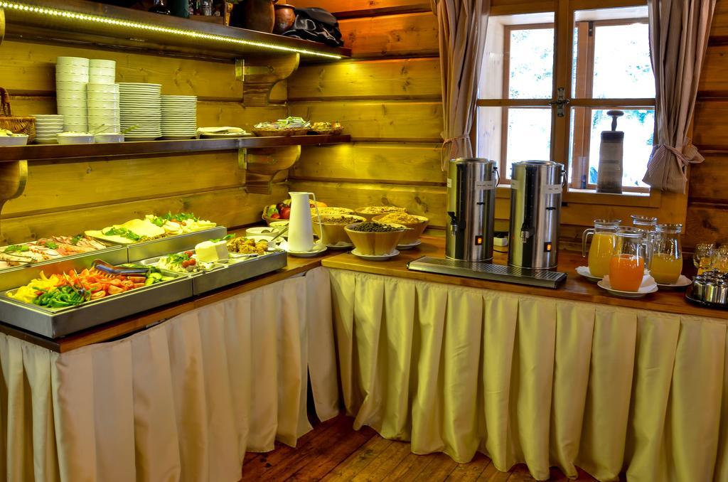 Hotel****Liptovsky Dvor Liptovsky Jan Ngoại thất bức ảnh